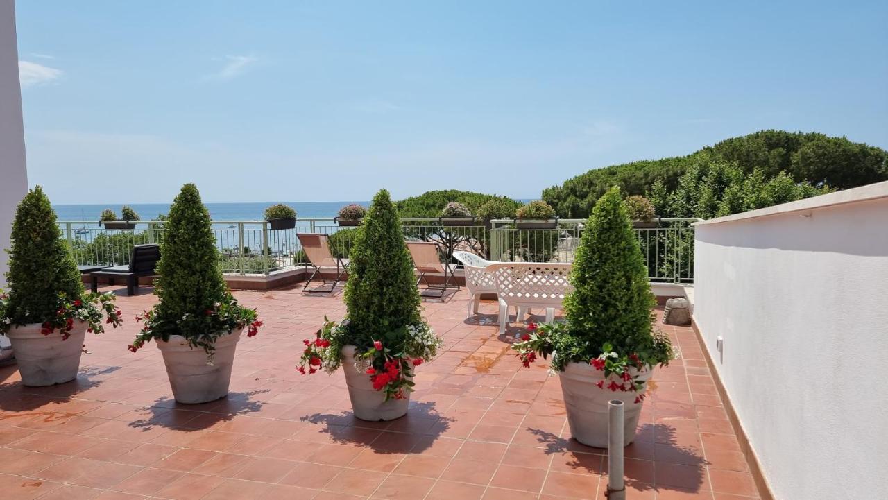 Reale Apartments Terracina Exteriér fotografie
