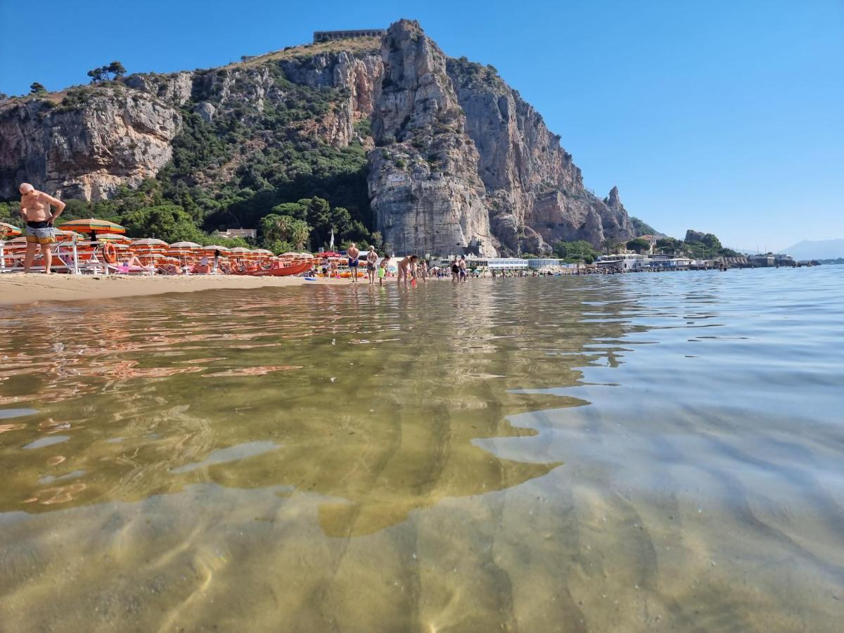 Reale Apartments Terracina Exteriér fotografie